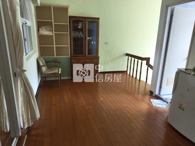 老莊路大地坪邊間美墅房屋室內格局與周邊環境