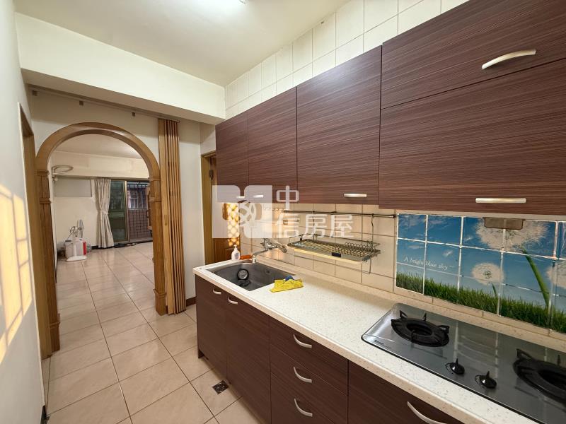 歸仁86旁三房大平車房屋室內格局與周邊環境