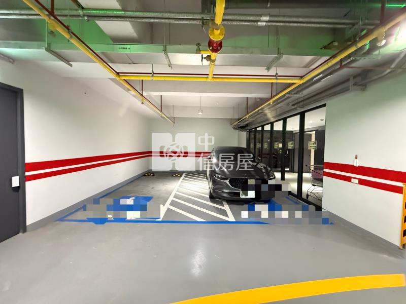 松竹車站豐謙森立方兩房平車露臺戶房屋室內格局與周邊環境