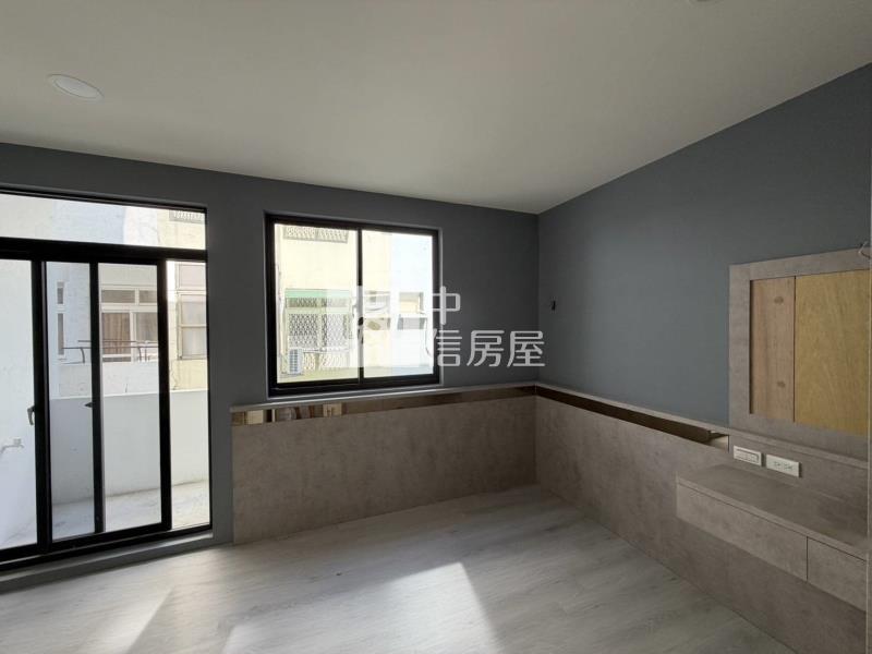 統一花園溫馨美車墅房屋室內格局與周邊環境