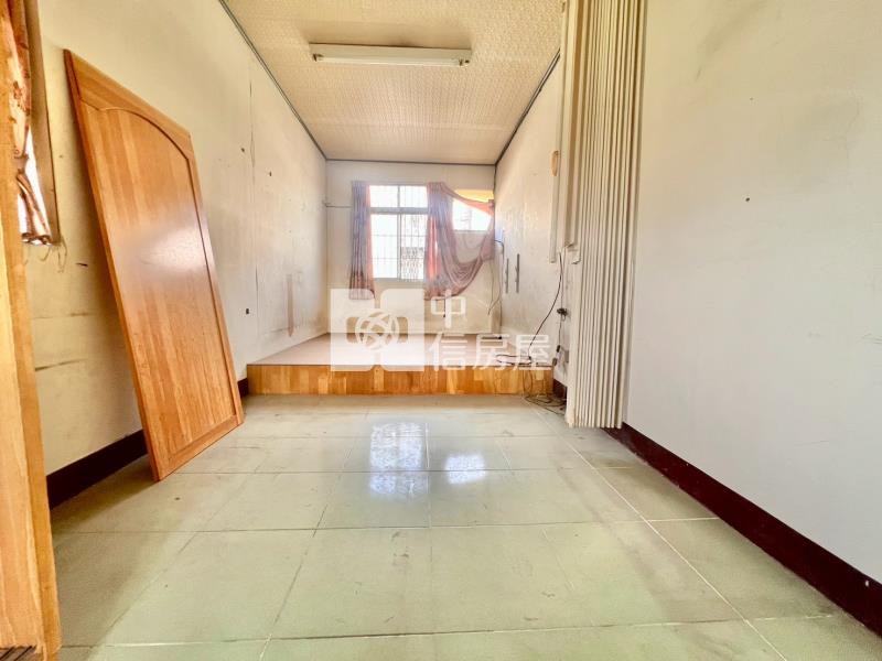 太平大面寬大地坪邊間古早味透天房屋室內格局與周邊環境