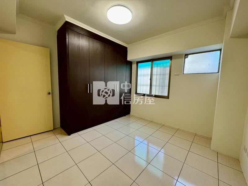 樹義公園精裝2房休旅車位美廈房屋室內格局與周邊環境