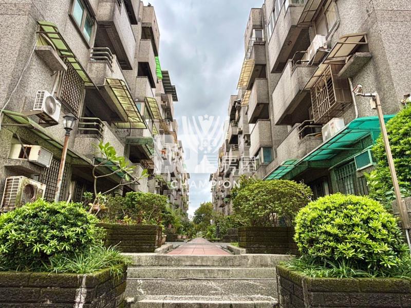 【冠軍】信義大街景觀三房房屋室內格局與周邊環境