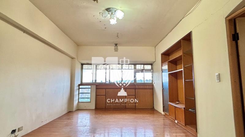 【冠軍】信義大街景觀三房房屋室內格局與周邊環境