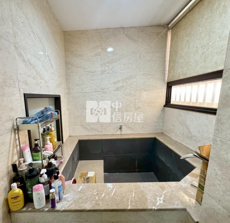 新光重劃區-上田一品社區別墅稀有釋出房屋室內格局與周邊環境