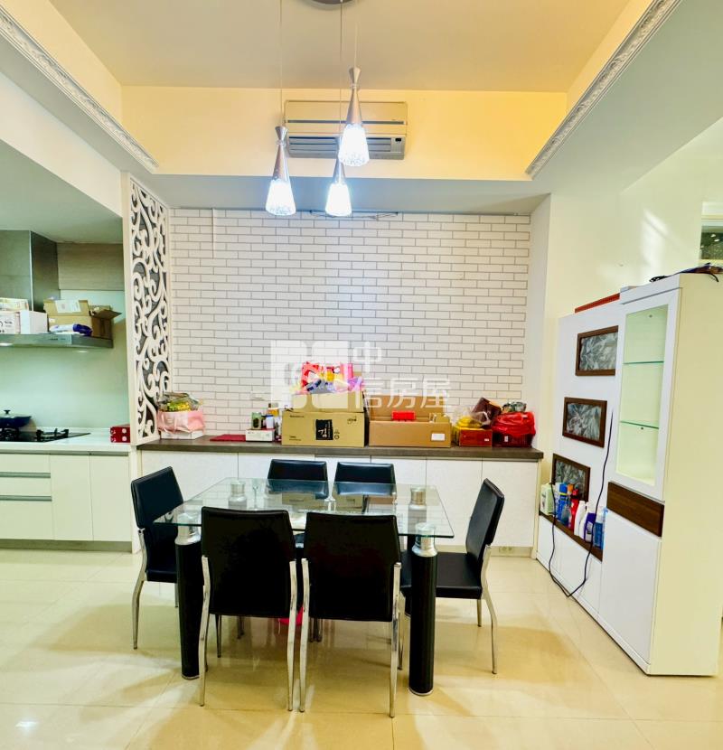 新光重劃區-上田一品社區別墅稀有釋出房屋室內格局與周邊環境