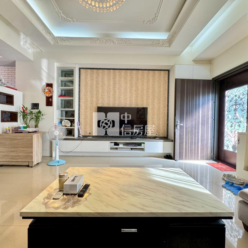 新光重劃區-上田一品社區別墅稀有釋出房屋室內格局與周邊環境