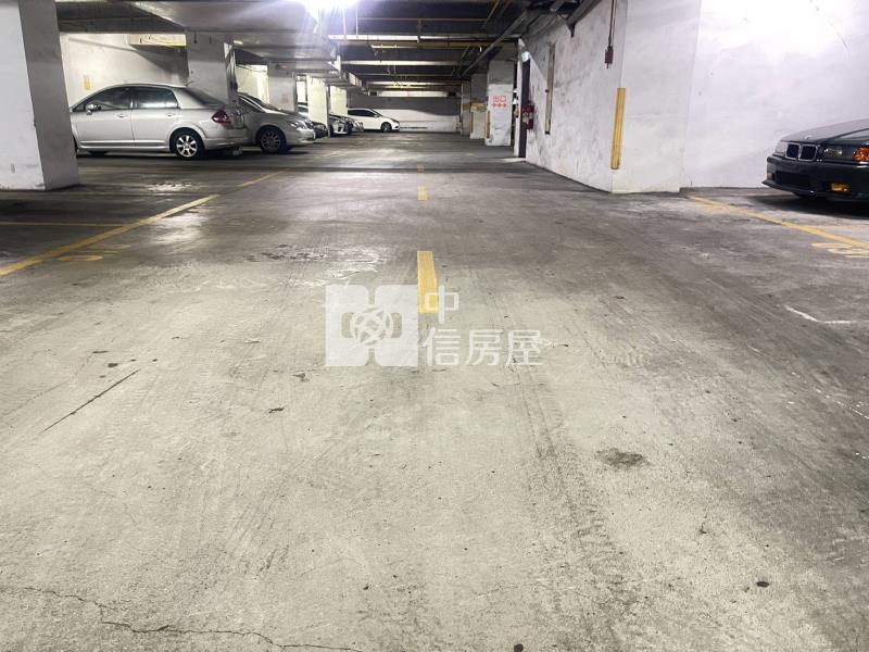 (理想貴族)好事多低總價視野大套房加平面車位房屋室內格局與周邊環境