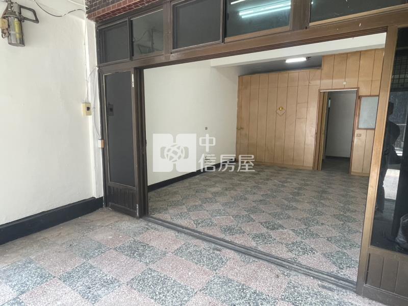 E001 大湳水樂園學區透天房屋室內格局與周邊環境