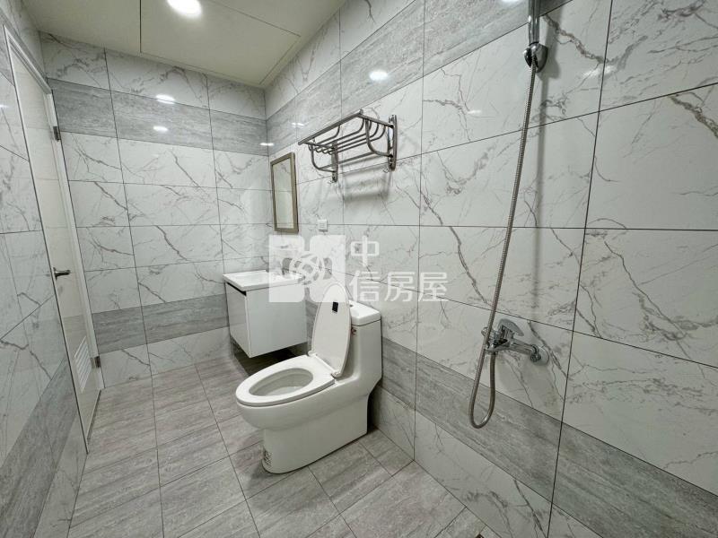 南勢活巷整新透天房屋室內格局與周邊環境