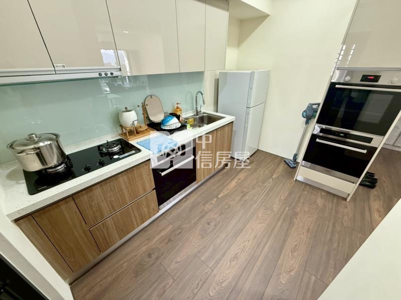 大元國小1年屋全新三房雙平車房屋室內格局與周邊環境