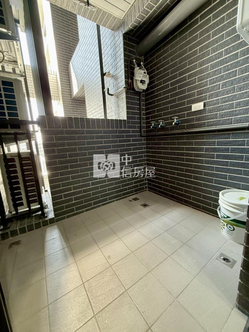 大元國小1年屋全新三房雙平車房屋室內格局與周邊環境