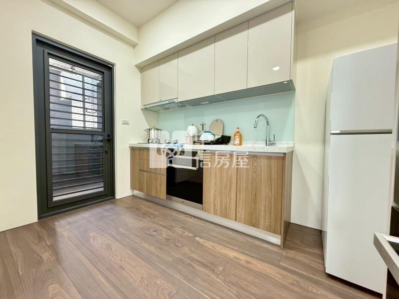 大元國小1年屋全新三房雙平車房屋室內格局與周邊環境