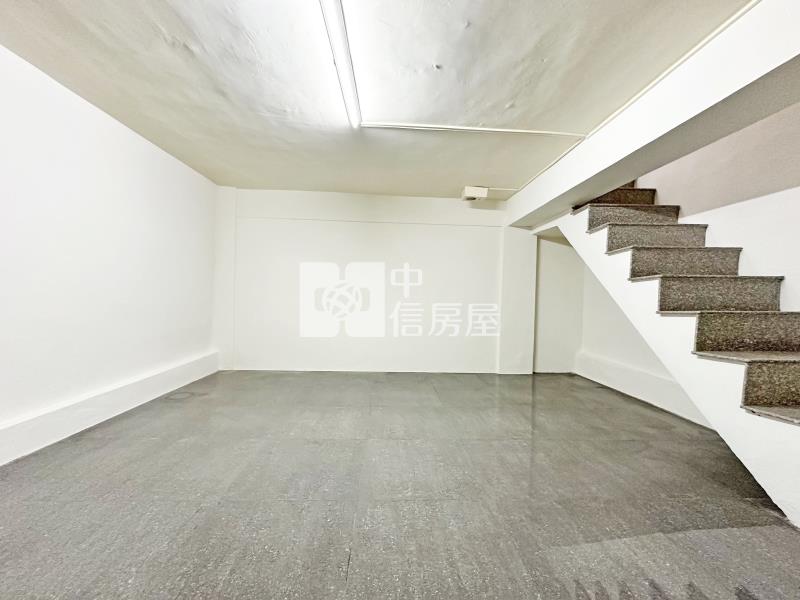 忠明路臨路電梯透店房屋室內格局與周邊環境