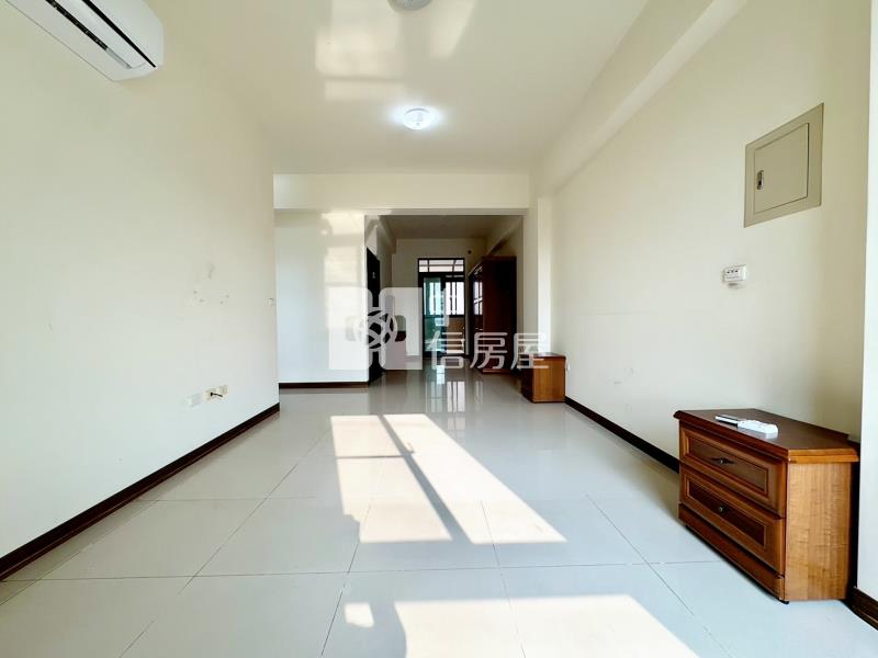 草屯碧山全聯旁邊間透天房屋室內格局與周邊環境