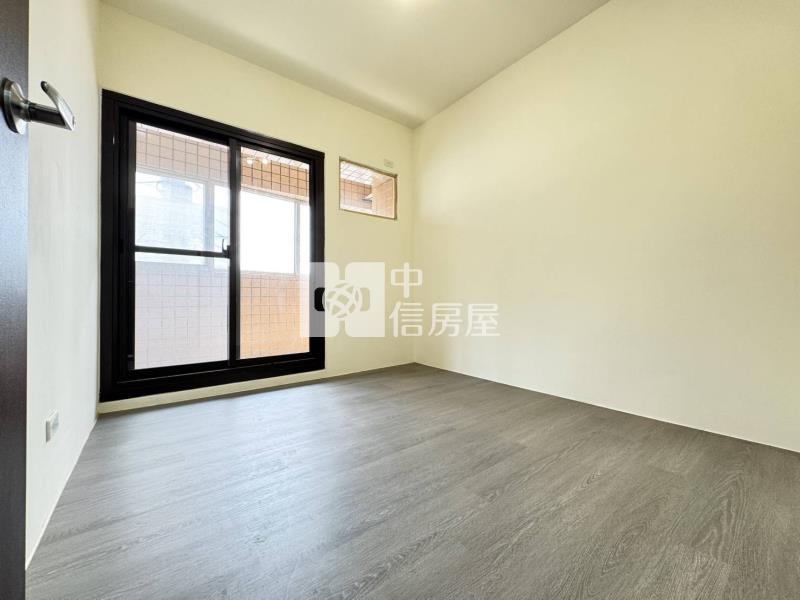 邦國世紀大三房車房屋室內格局與周邊環境