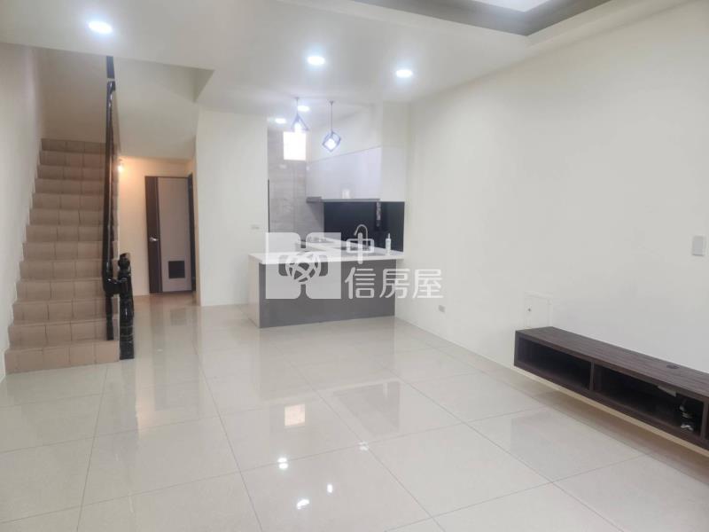 龍潭市區優質透天房屋室內格局與周邊環境