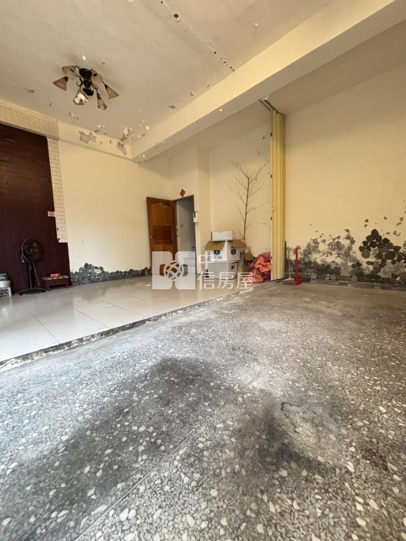 楊梅愛買體育園區低總價透天房屋室內格局與周邊環境