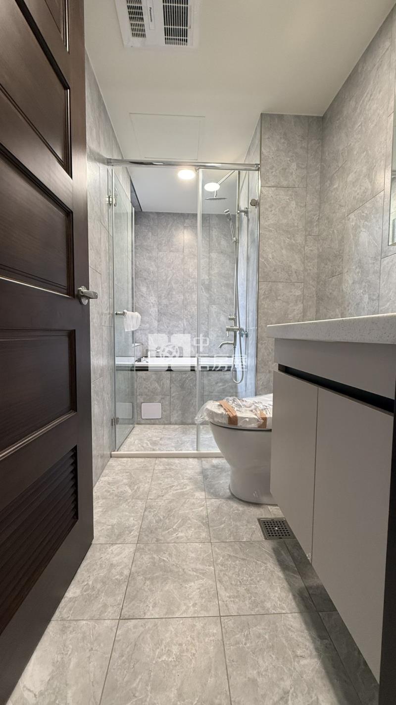 青埔寶台A17邊間2+1房車房屋室內格局與周邊環境