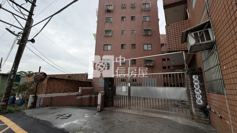 忠貞國小整新電梯美3房房屋室內格局與周邊環境