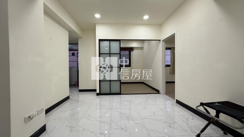 忠貞國小整新電梯美3房房屋室內格局與周邊環境