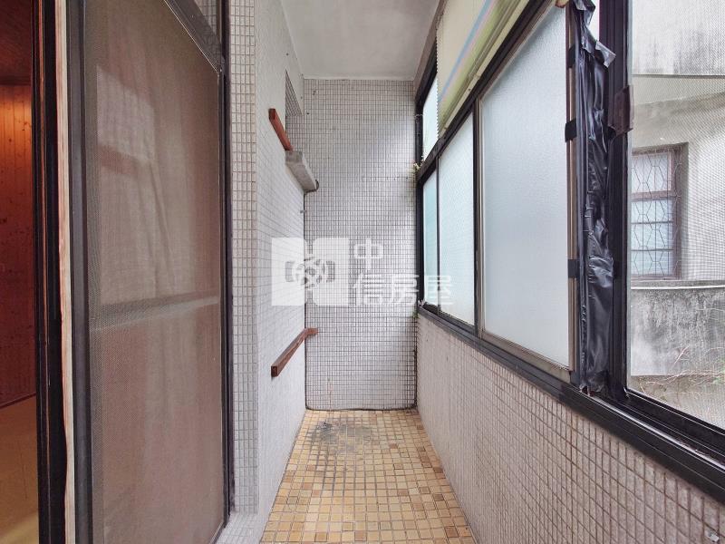 潭子車站大地坪花園別墅房屋室內格局與周邊環境