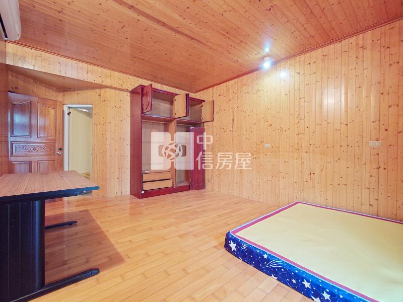 潭子車站大地坪花園別墅房屋室內格局與周邊環境