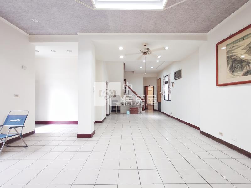 潭子車站大地坪花園別墅房屋室內格局與周邊環境