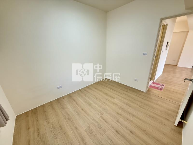 大買家邊間採光大兩房雙陽台電梯美廈房屋室內格局與周邊環境