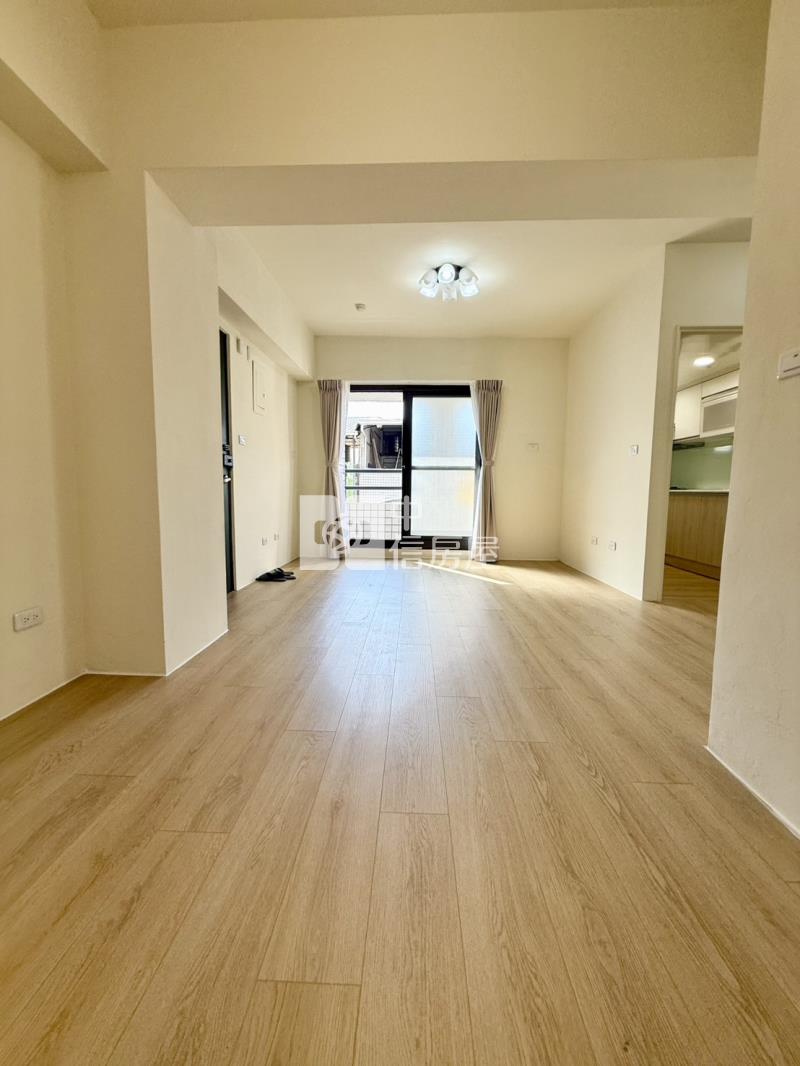 大買家邊間採光大兩房雙陽台電梯美廈房屋室內格局與周邊環境