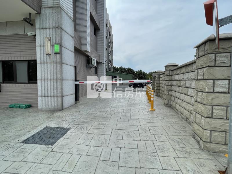 大園電梯三房車房屋室內格局與周邊環境