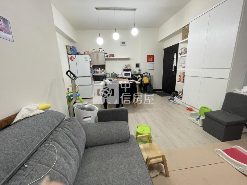 大園電梯三房車房屋室內格局與周邊環境