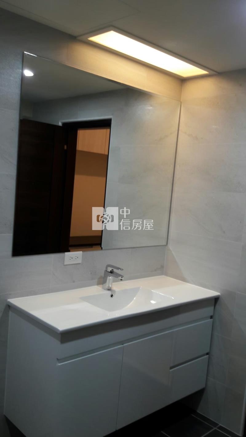 八德雙捷運5房4衛豪宅房屋室內格局與周邊環境