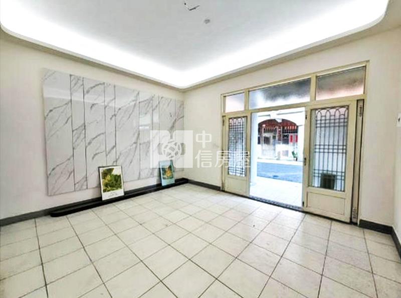 麟洛近814超市優質美墅房屋室內格局與周邊環境