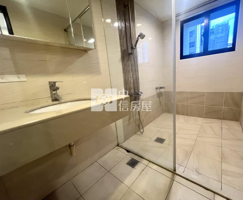 和築F1四房雙平車美屋房屋室內格局與周邊環境