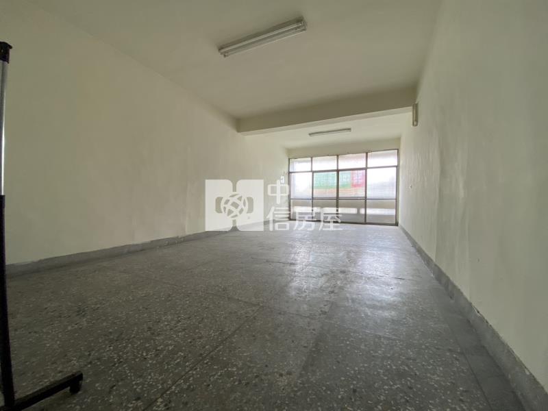 大里中興商圈6米活路美透天房屋室內格局與周邊環境