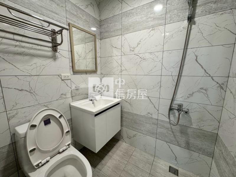 平南國中整新美透天房屋室內格局與周邊環境