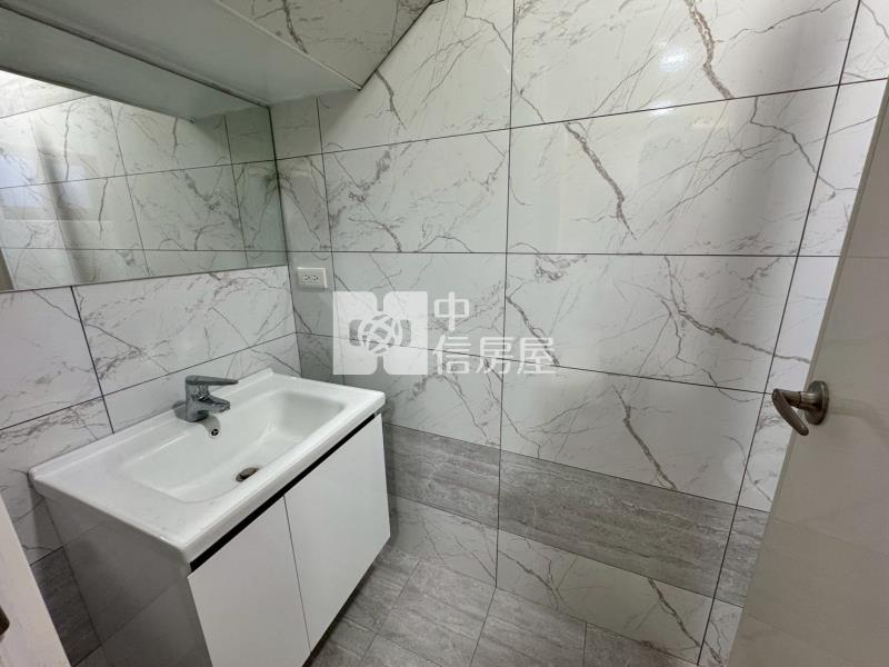 平南國中整新美透天房屋室內格局與周邊環境