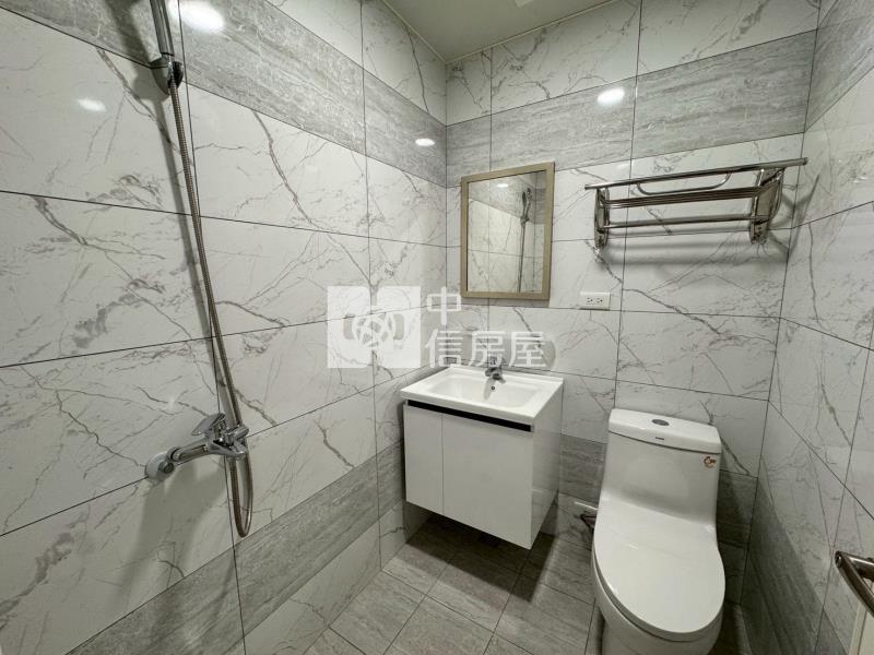 平南國中整新美透天房屋室內格局與周邊環境