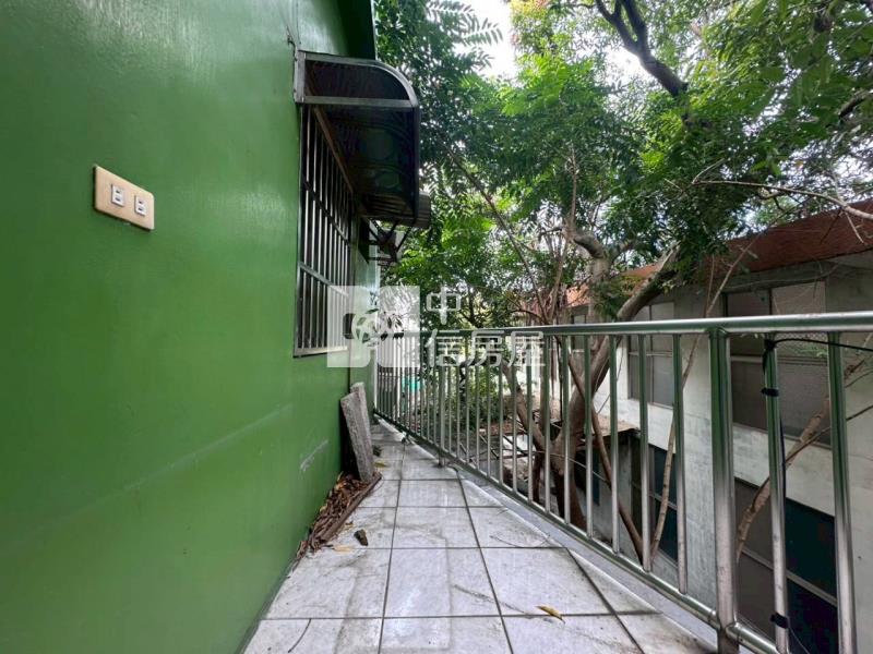 員林饒明國小旁透天房屋室內格局與周邊環境