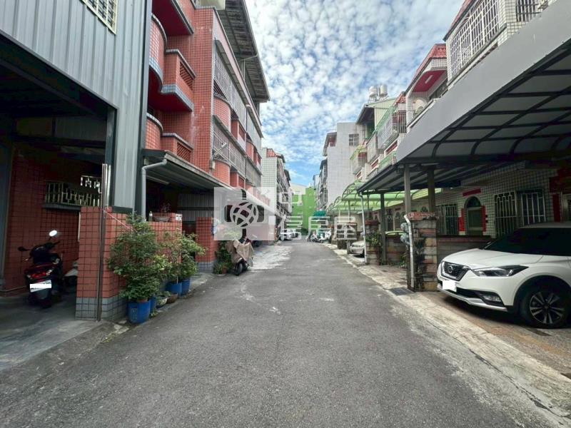 員林饒明國小旁透天房屋室內格局與周邊環境