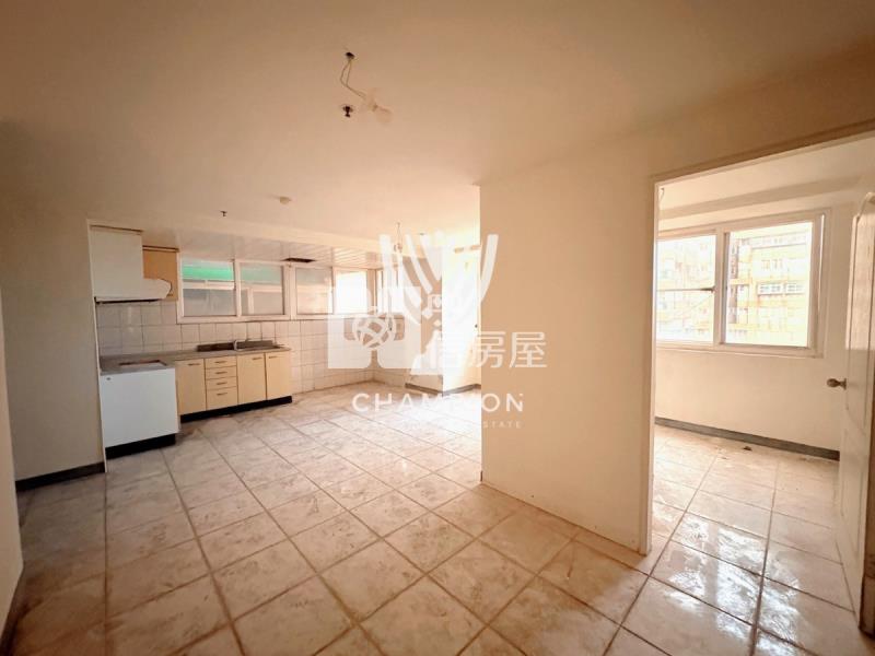 【冠軍】碧海採光2房車房屋室內格局與周邊環境