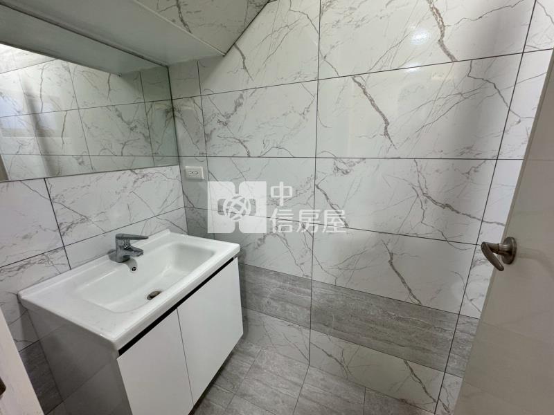 【安家】平南國中整新美透天房屋室內格局與周邊環境