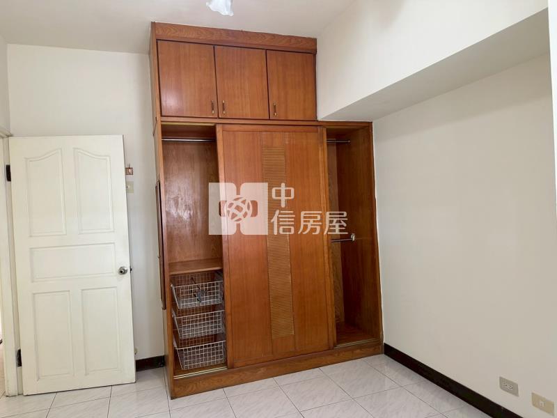 白金漢宮三車幸福宅C棟房屋室內格局與周邊環境