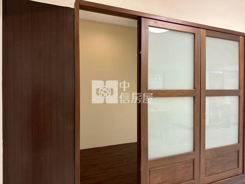 白金漢宮三車幸福宅C棟房屋室內格局與周邊環境