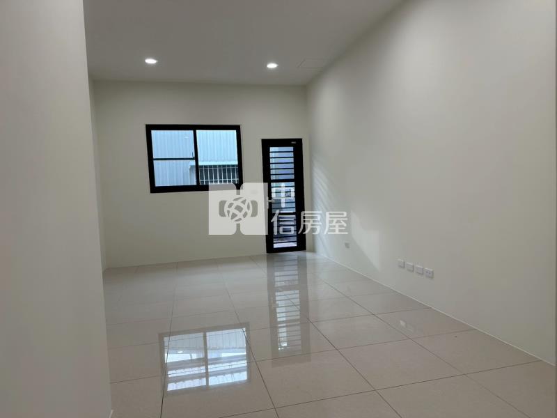 高雄大寮整新明亮透天房屋室內格局與周邊環境