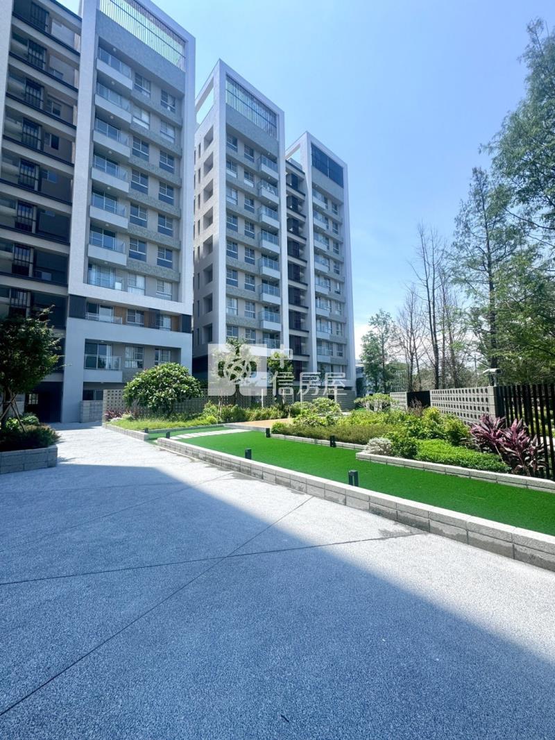 璞璞莊園平面車位華廈房屋室內格局與周邊環境