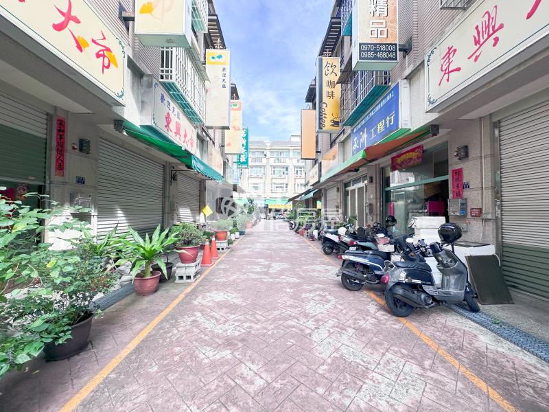 北區東興市場滿租透套房屋室內格局與周邊環境