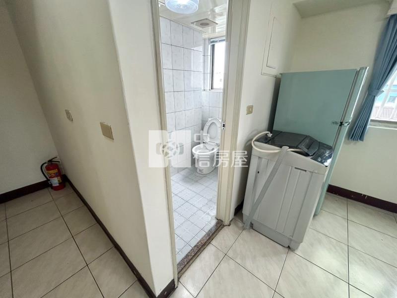 A22捷運大套房房屋室內格局與周邊環境