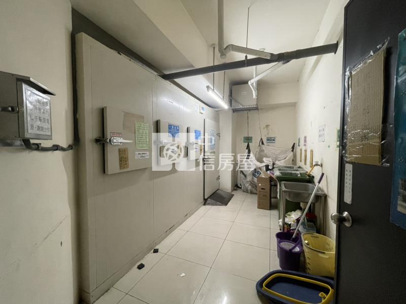 內壢國中旁和耀真諦電梯兩房車房屋室內格局與周邊環境